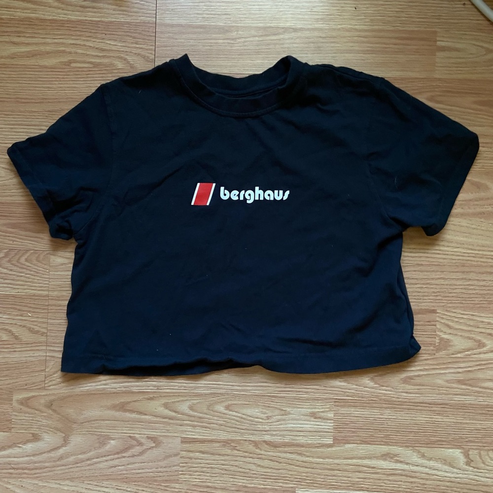 Berghaus black crop tee